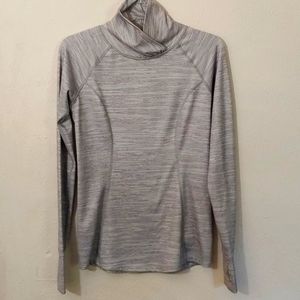 Reebok Women's Size Small Running Shirt